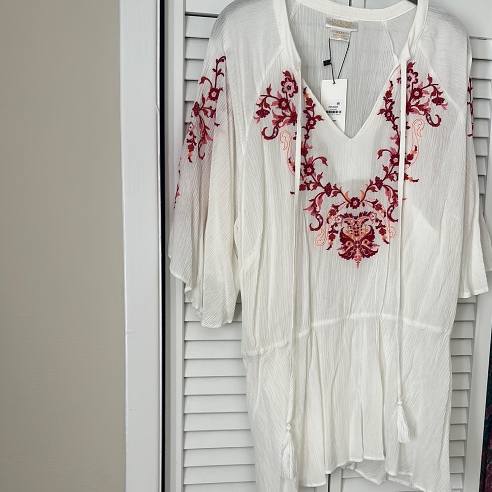 Embroidered Boho White and Red Women's Plus Top